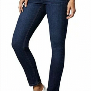 Denver Hays Vintage Chloe Curvy Fit Skinny Jeans